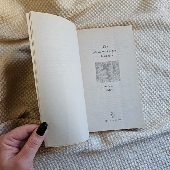 Kim Edwards - The Memory Keeper's Daughter & The Secrets of a Fire King - Picture 4 of 11